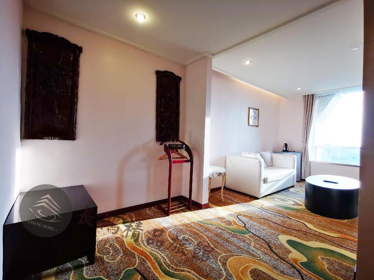 Chang Hong Hotel Jinning Extérieur photo